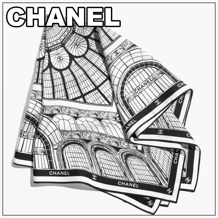 CHANEL 25S《コーデに品を添える♪》シルクスカーフ WH