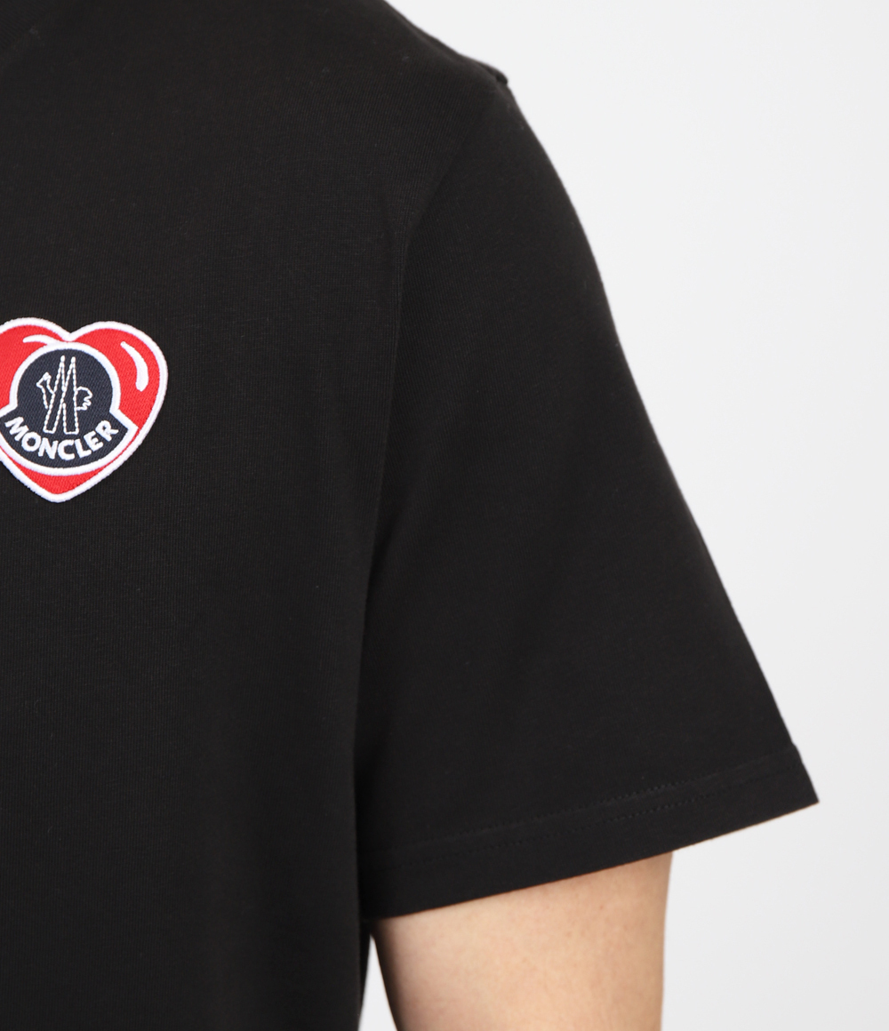 【関税込み】 ☆MONCLER☆ ロゴパッチ コットン 半袖Tシャツ MONCLER モンクレール 半袖 Tシャツ 8C00008 89AUO レディース