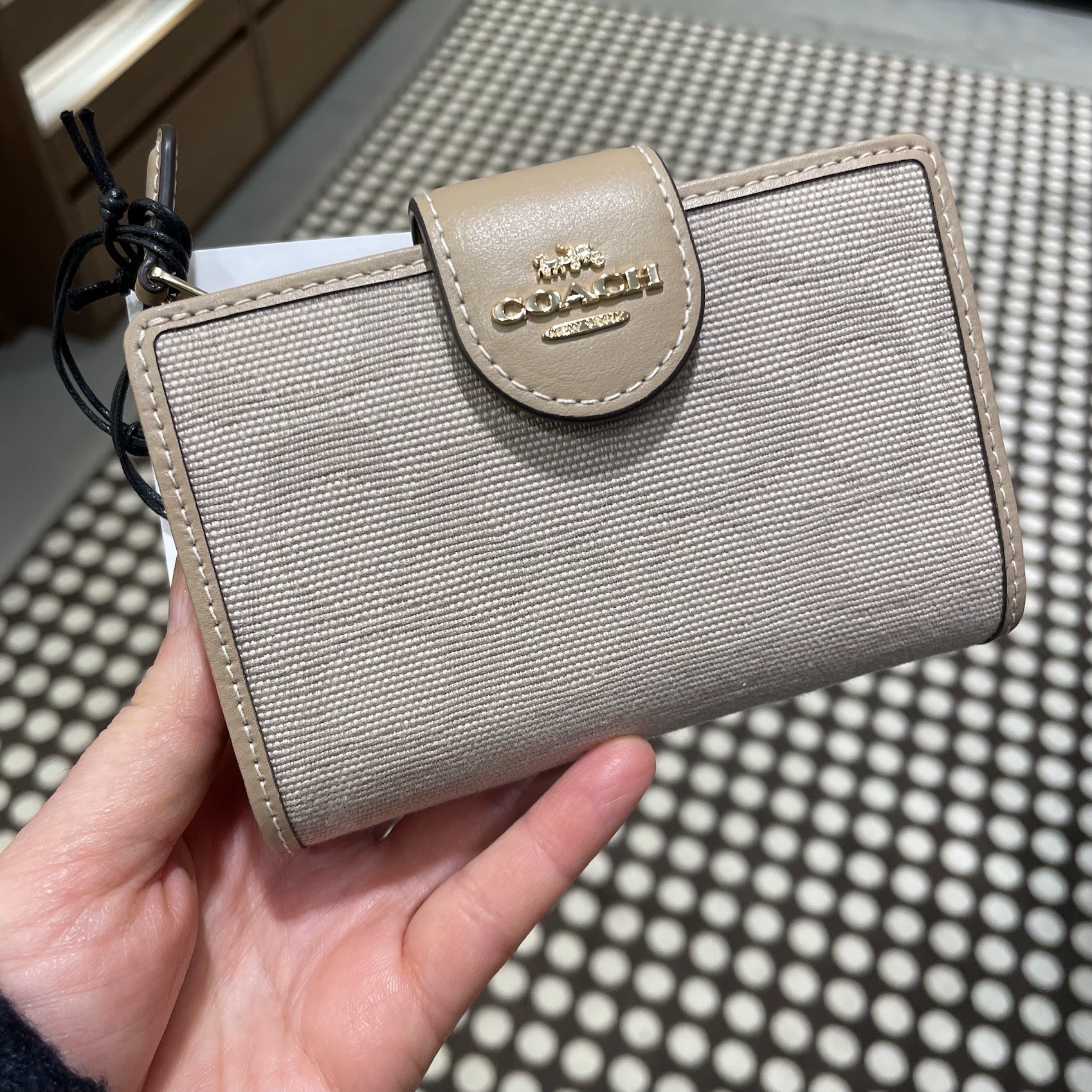 新作 COACH◆ID ミディアム シグネチャー キャンバス CAO98