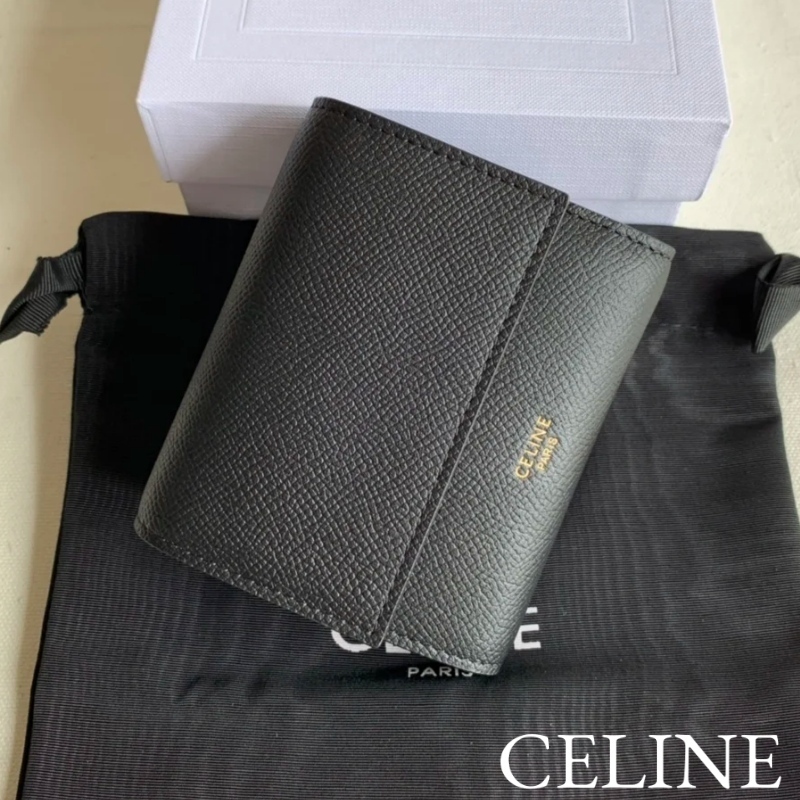 CELINE スモール 三つ折り財布 グレインドカーフスキン