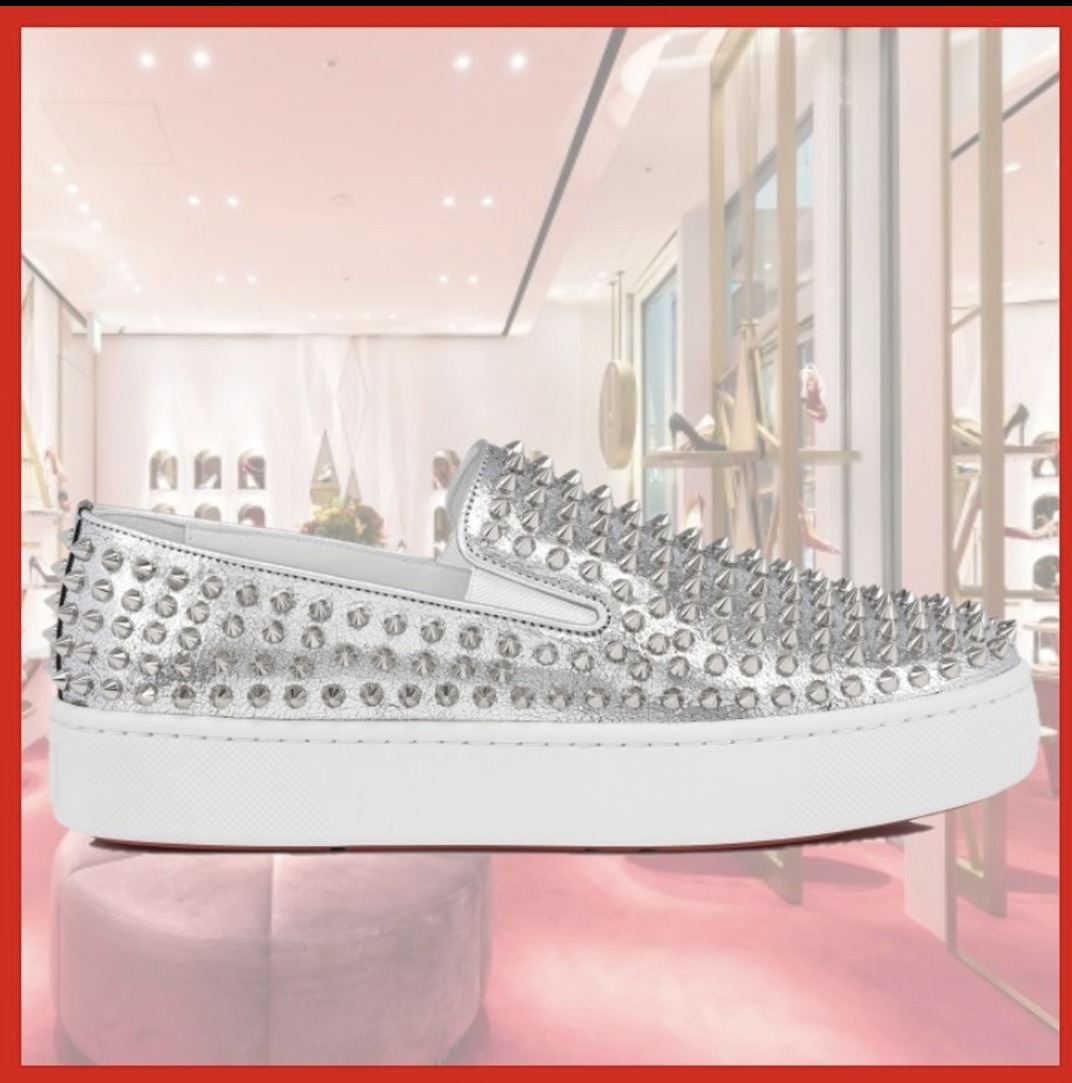 すぐ届くChristian Louboutin*スパイクボートスニーカーシルバー