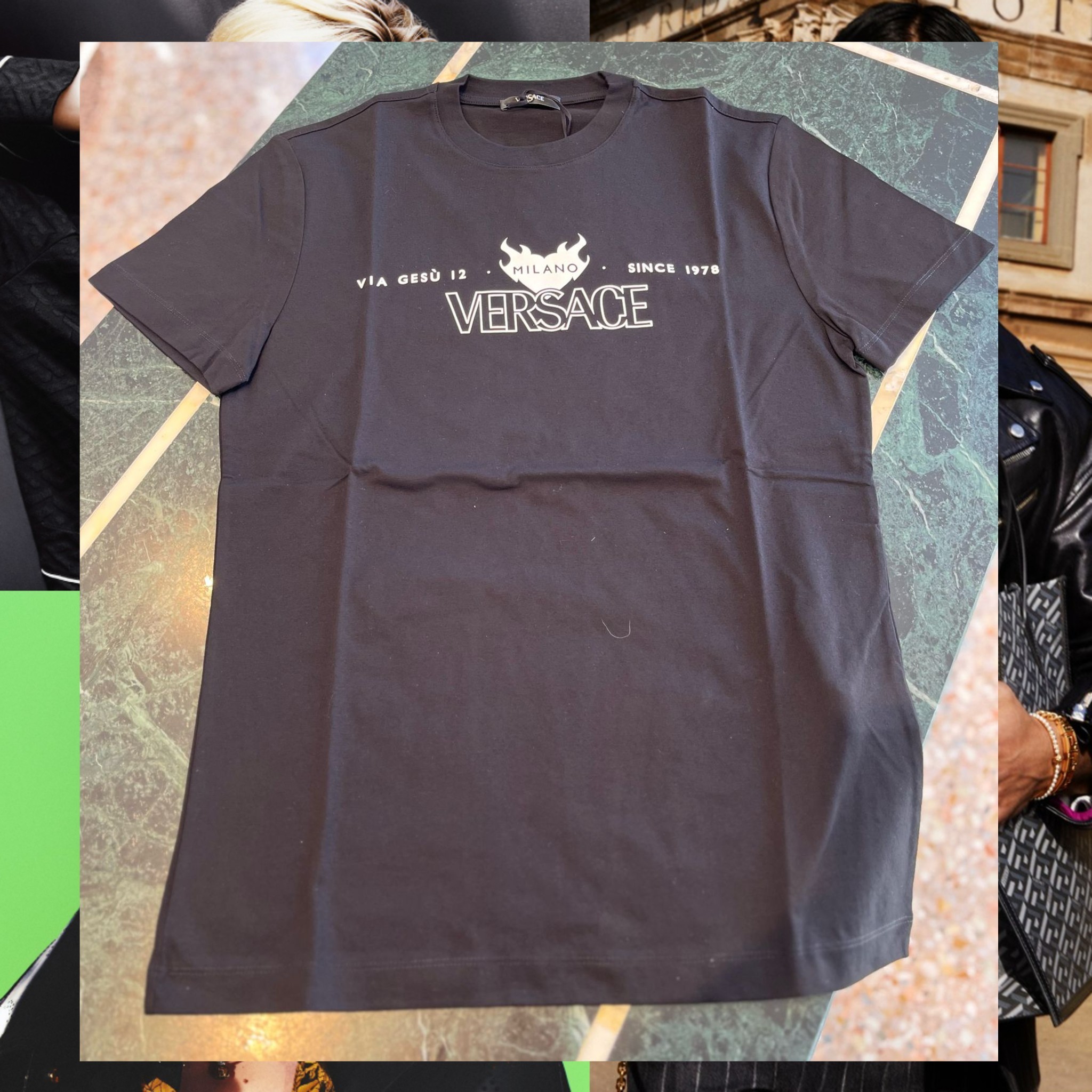 関税込 モダン ヴェルサーチェ Tシャツ ヴェルサーチェ ロゴ