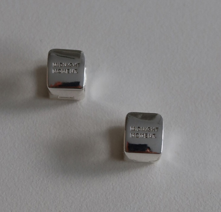 アクセサリーその他 MIDNIGHT MOMENT - soft cube earring - silver