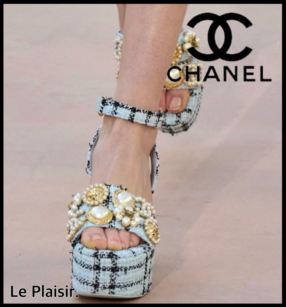 【華やかな花のビジューが可愛いアクセント☆】CHANEL サンダル ビジュー CHANEL(シャネル) サンダル・ミュール(レディース