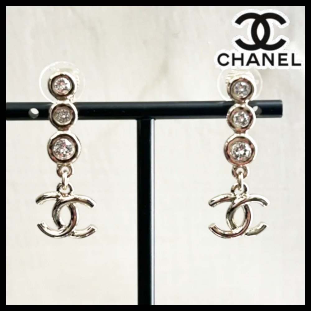 【今どきなエッセンスをプラス★】CHANEL ピアス