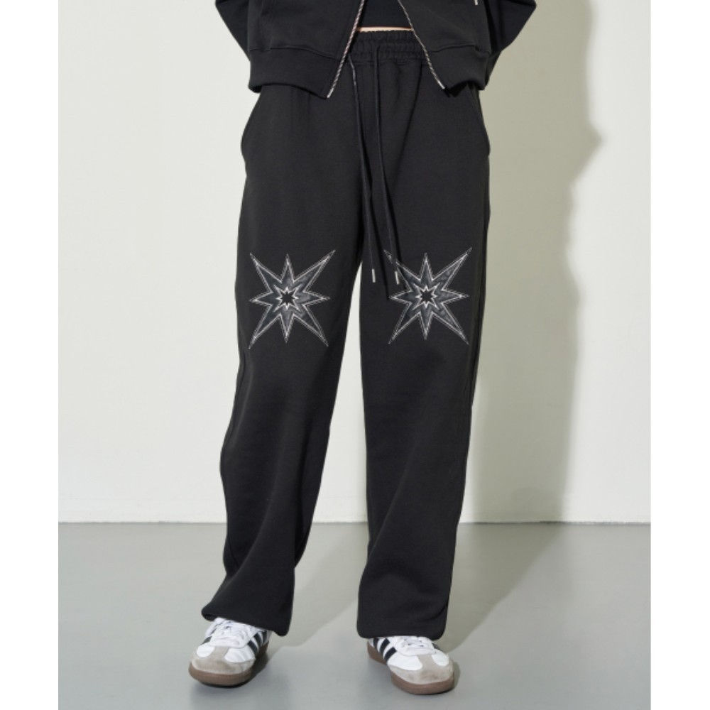 ボトムスその他 ILLIGO Star Patch Sweatpants Black 5011543714