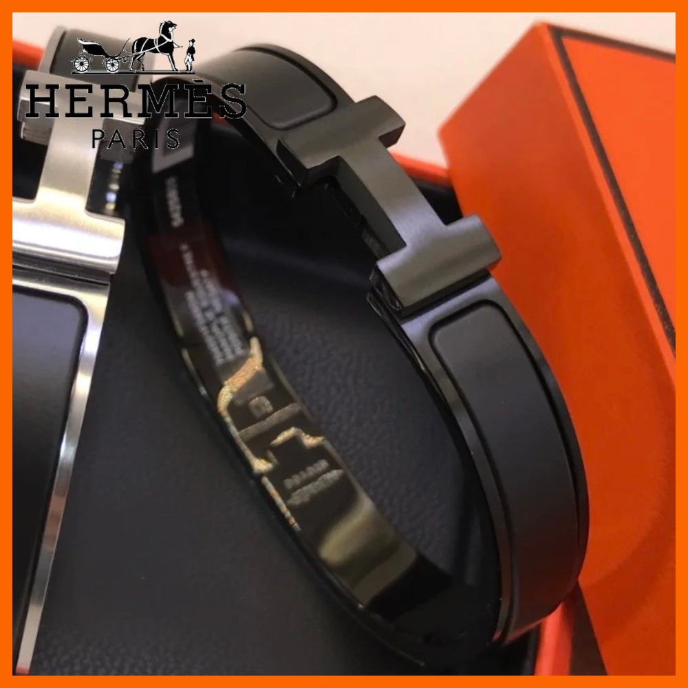 【クールに決まる♪】HERMES エナメルブレスレット クリックHH