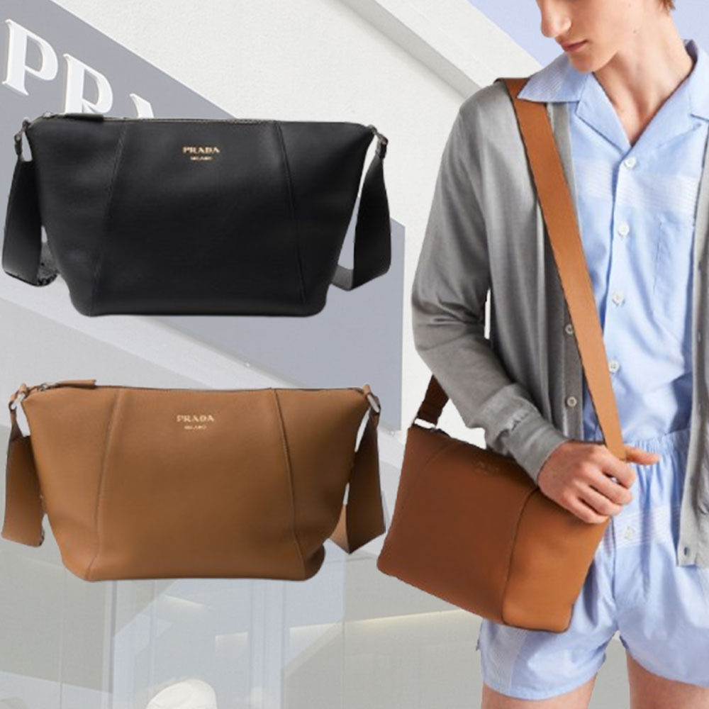【PRADA】Medium レザーショルダーバッグ