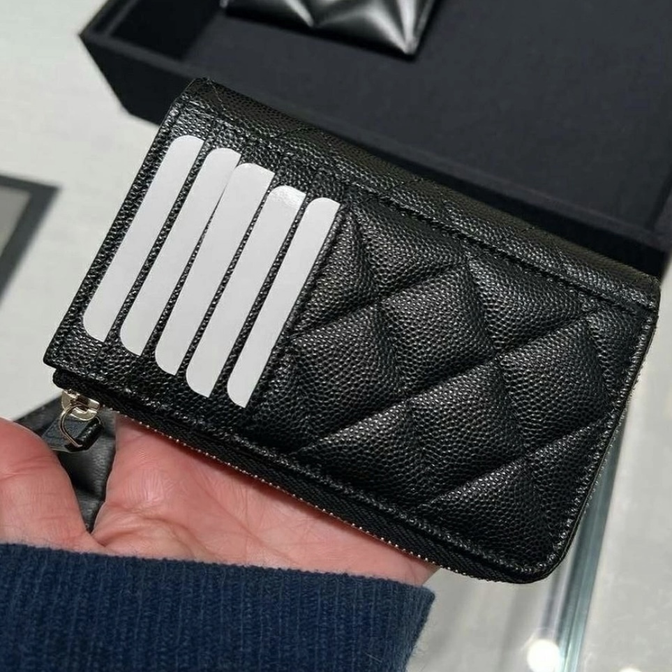 《限定CCマークが可愛い♪》25S限定★CHANEL フラグメントケース