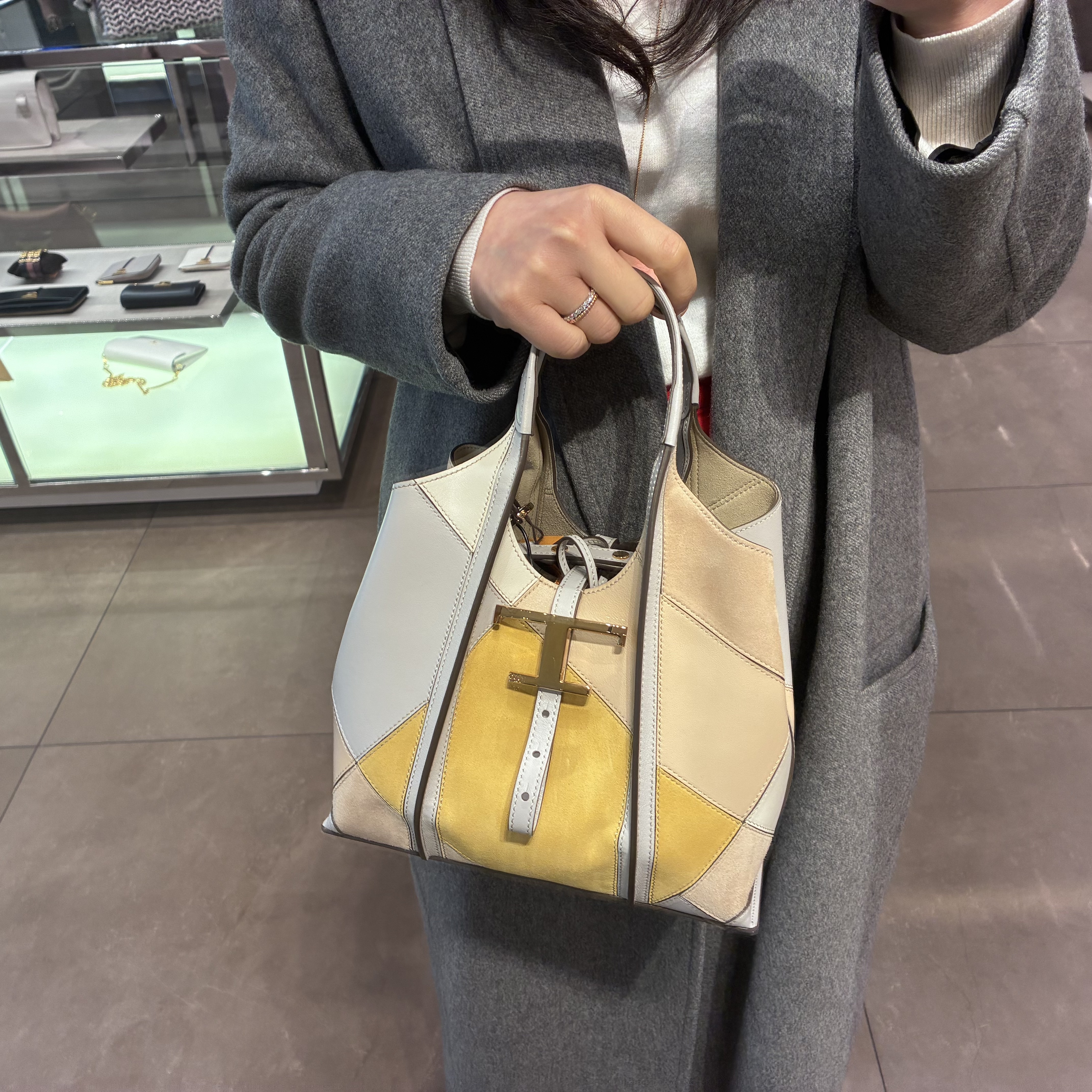 【VIPセール!レアデザイン】Tod'sタイムレスT2ウェイショルダー