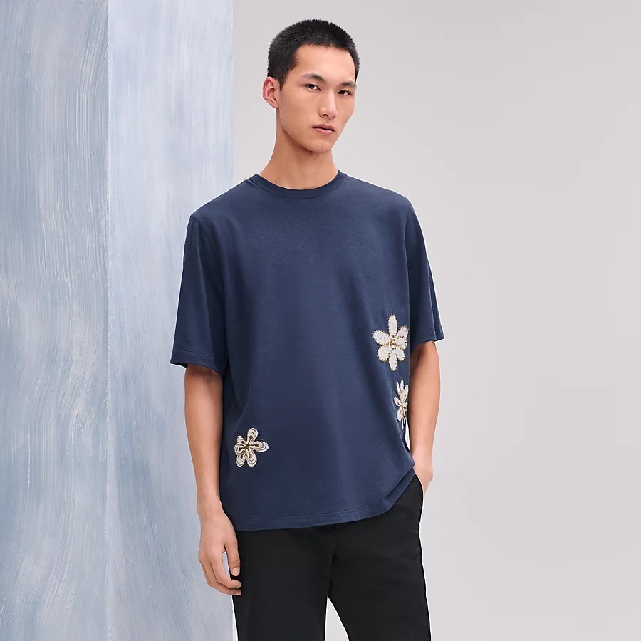 【25SS☆ワンポイント】HERMES Tシャツ 《fleurs zigzag》