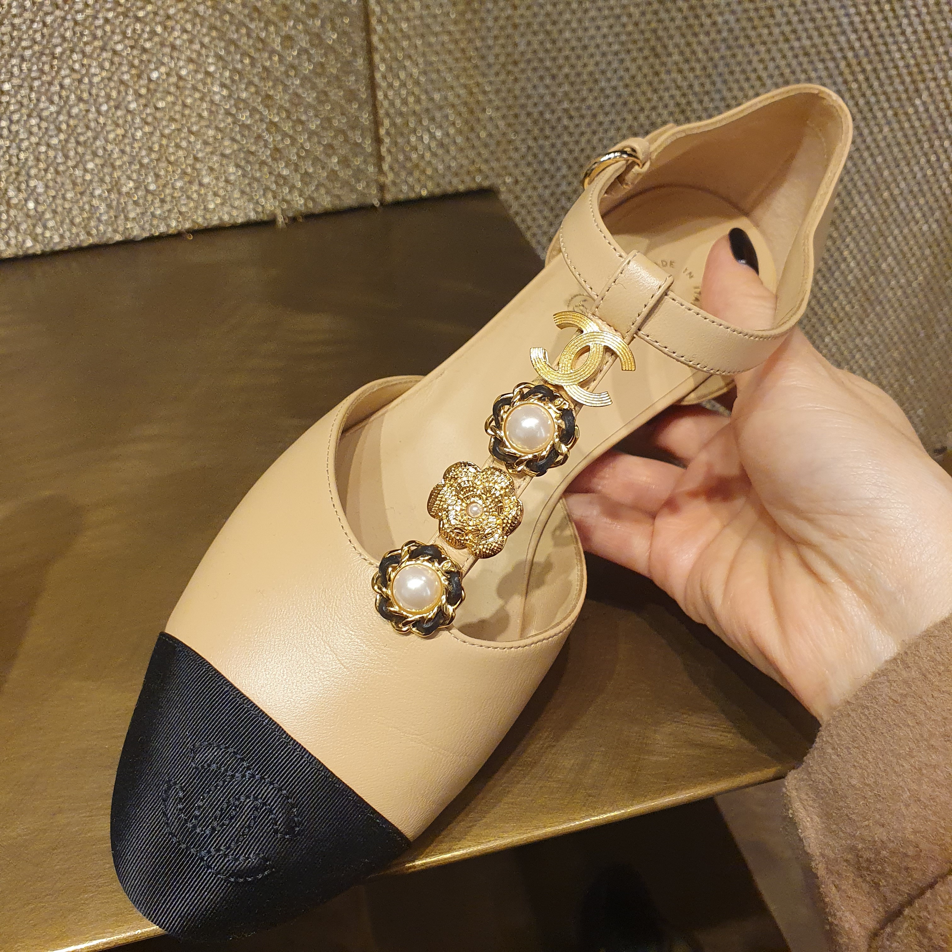 華やかビジューで輝く足元♡25P【CHANEL】メリージェーン
