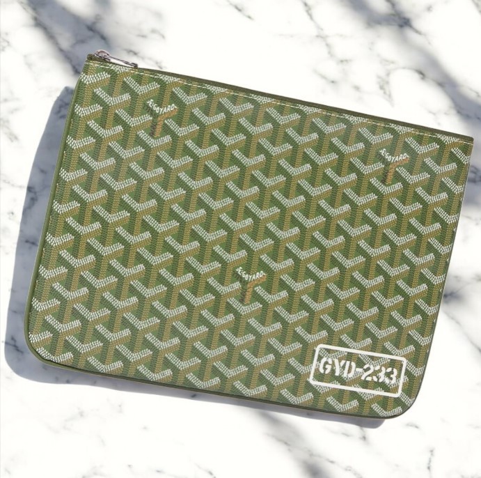 すぐ届く【GOYARD/ゴヤール】ベセナ MM クラッチバッグ カーキ