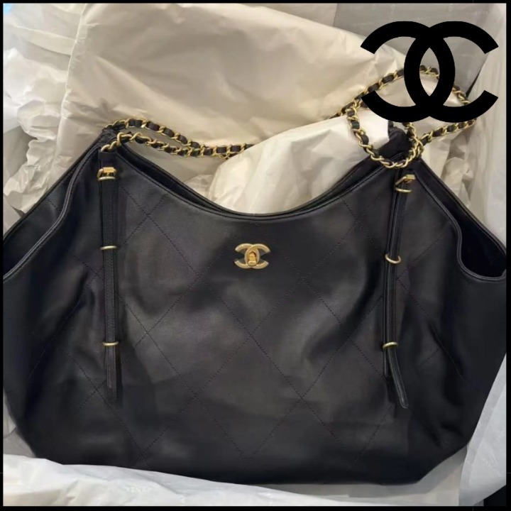 《大容量★》CHANEL バッグ