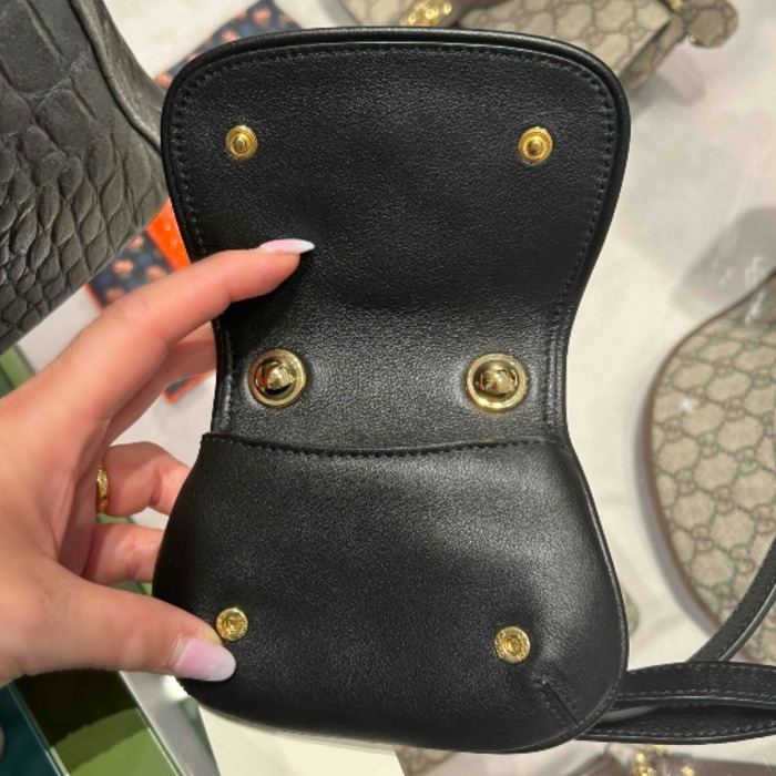 GUCCI レザーショルダー カードケース ウォレット 698635
