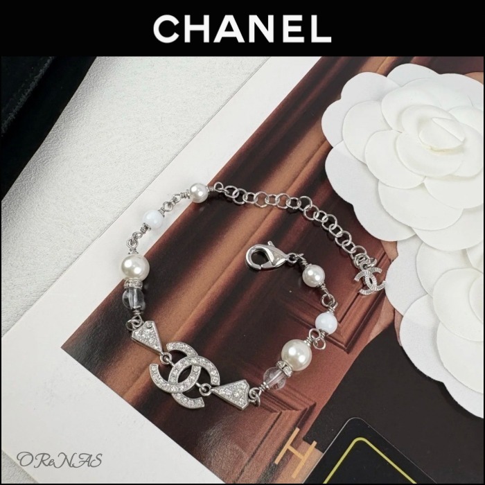 【プレゼントにおすすめ♪】CHANEL ブレスレット CCマーク