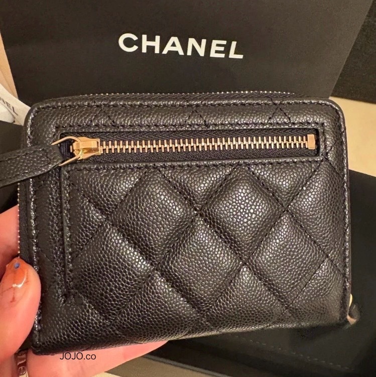 《大人エレガント♪》CHANEL 二つ折り財布ジッピー