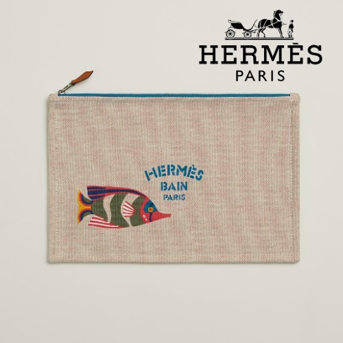 可愛い【HERMES】印象的なデザイン☆ポーチ Trousse Traffic Jam