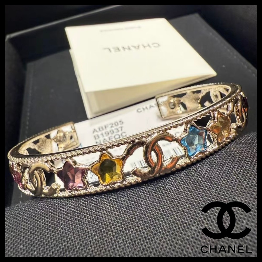 【カラフルデザインで華やか☆】CHANEL バングル
