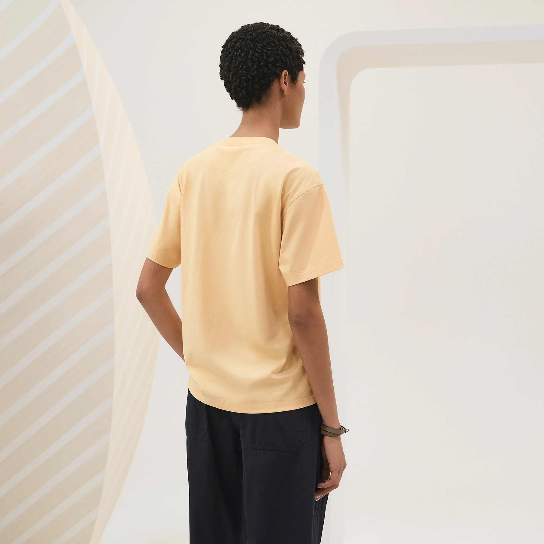 【上質な大人の一枚】HERMES Tシャツ《マイクロ カルティリオ》