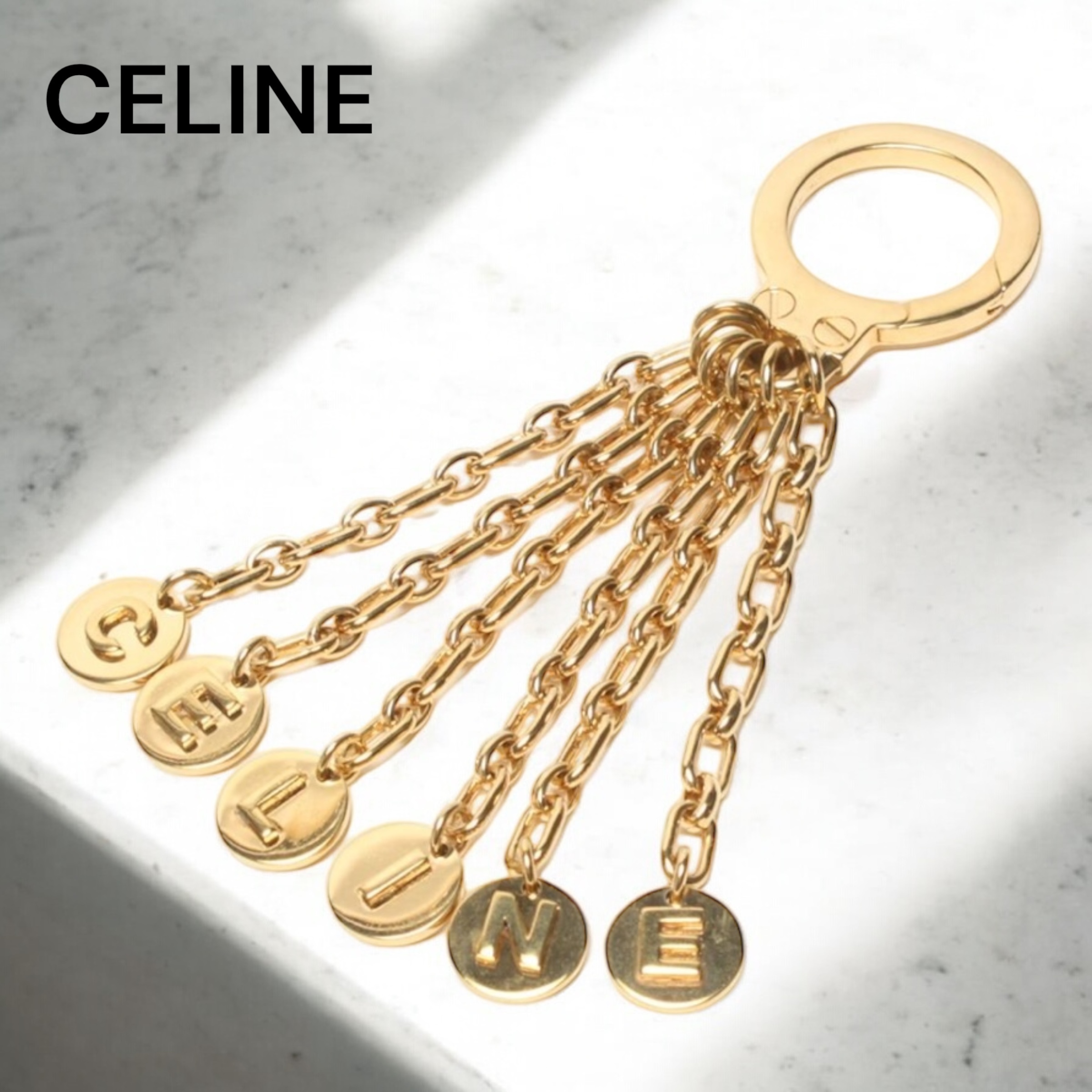 【日本未発売♡】 CELINE バッグチャーム メダル ゴールド