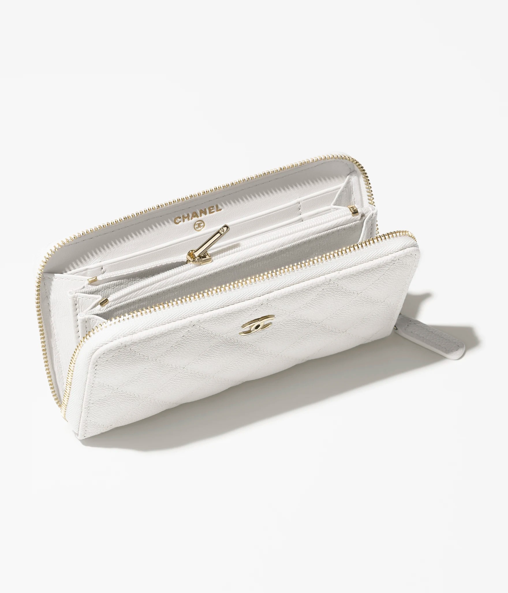 《定番カラー♪3色》CHANEL ミディアムウォレット