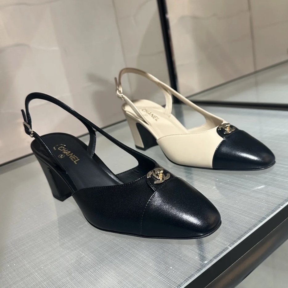 《上品にスタイル盛れる♪》25S限定★CHANEL スリングバック