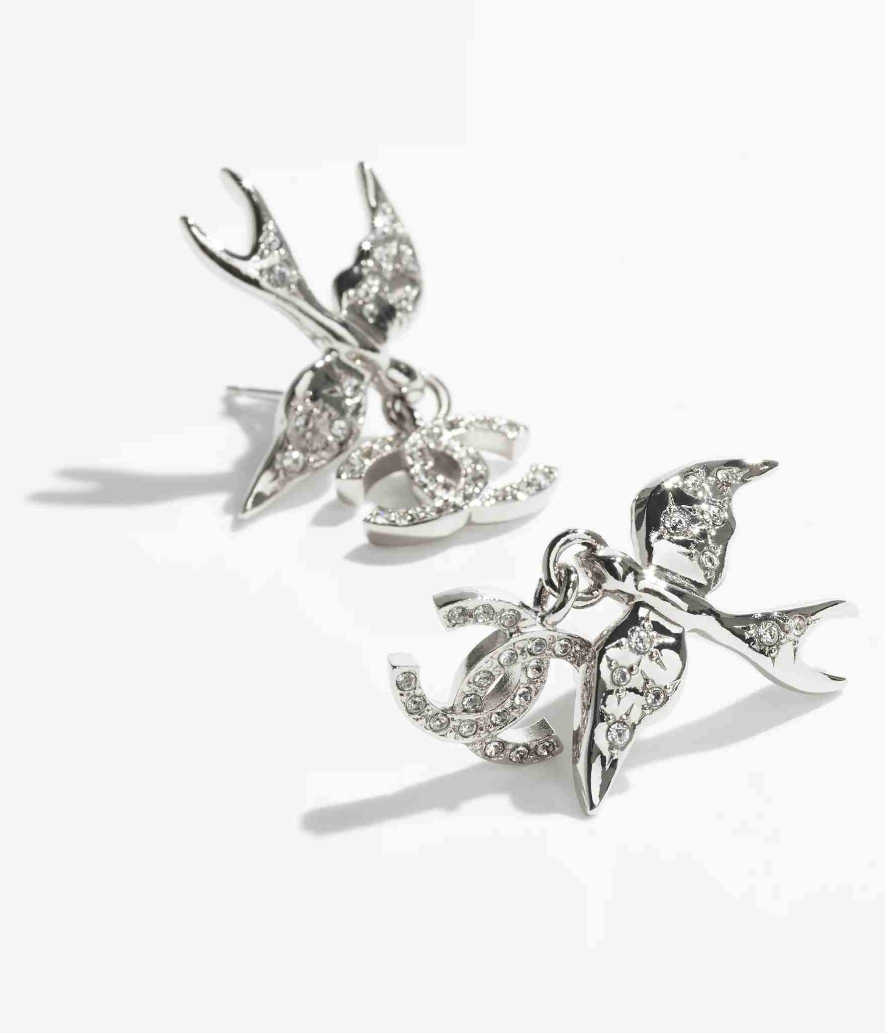 《25S》CHANEL 国内発送 CCロゴ 鳥モチーフ ピアス