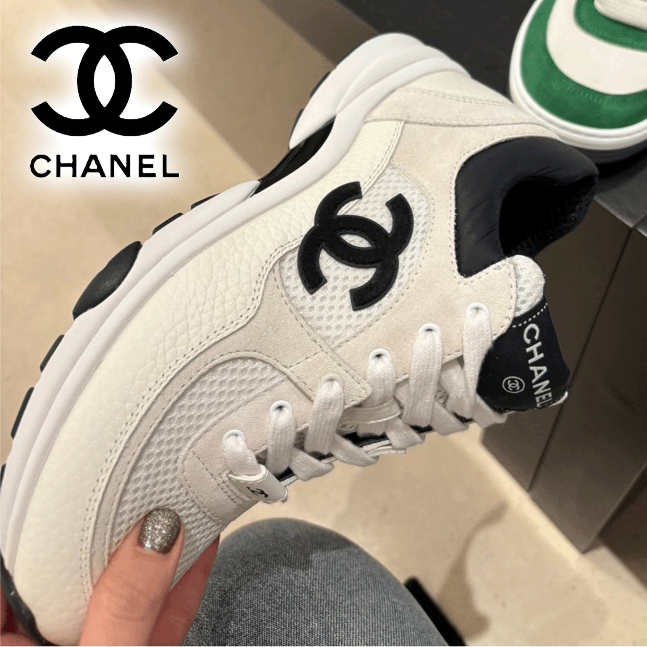 スタイリッシュなデザイン★【CHANEL】CCロゴ スニーカー