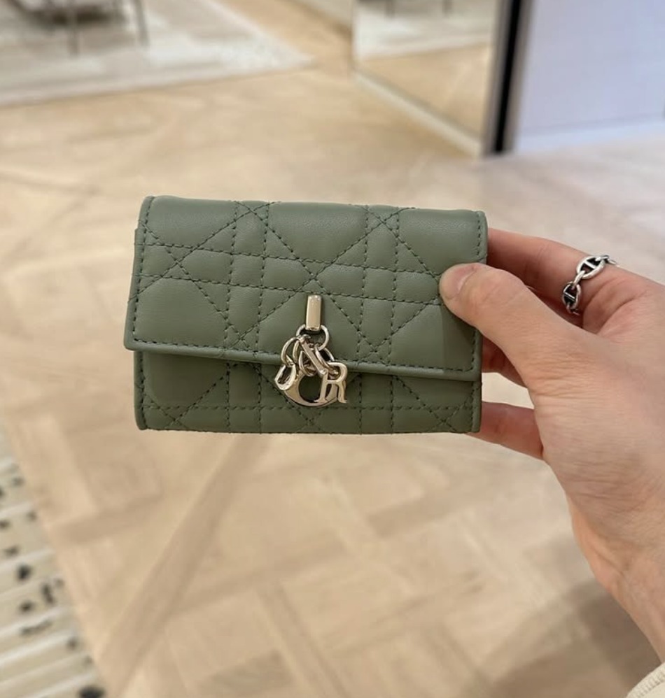 【DIOR直営】セール！ MY DIOR GLYCINE カナージュ 折り畳み財布