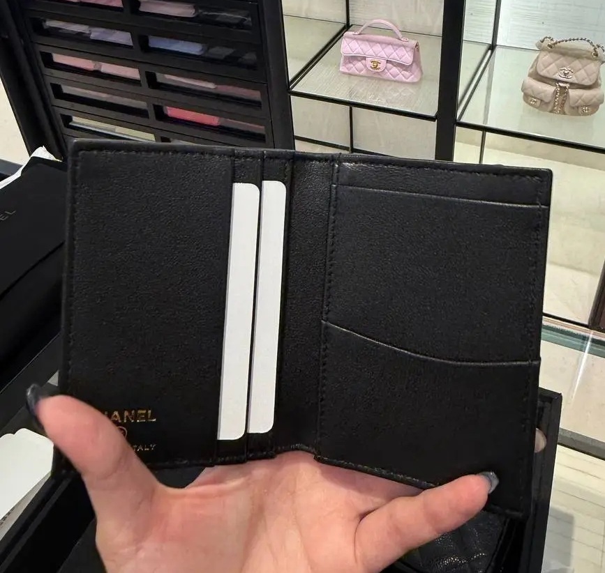 【25S★おしゃれ】CHANEL クラシックカードケース 財布新調！CHANELのジップカードケース | LEE