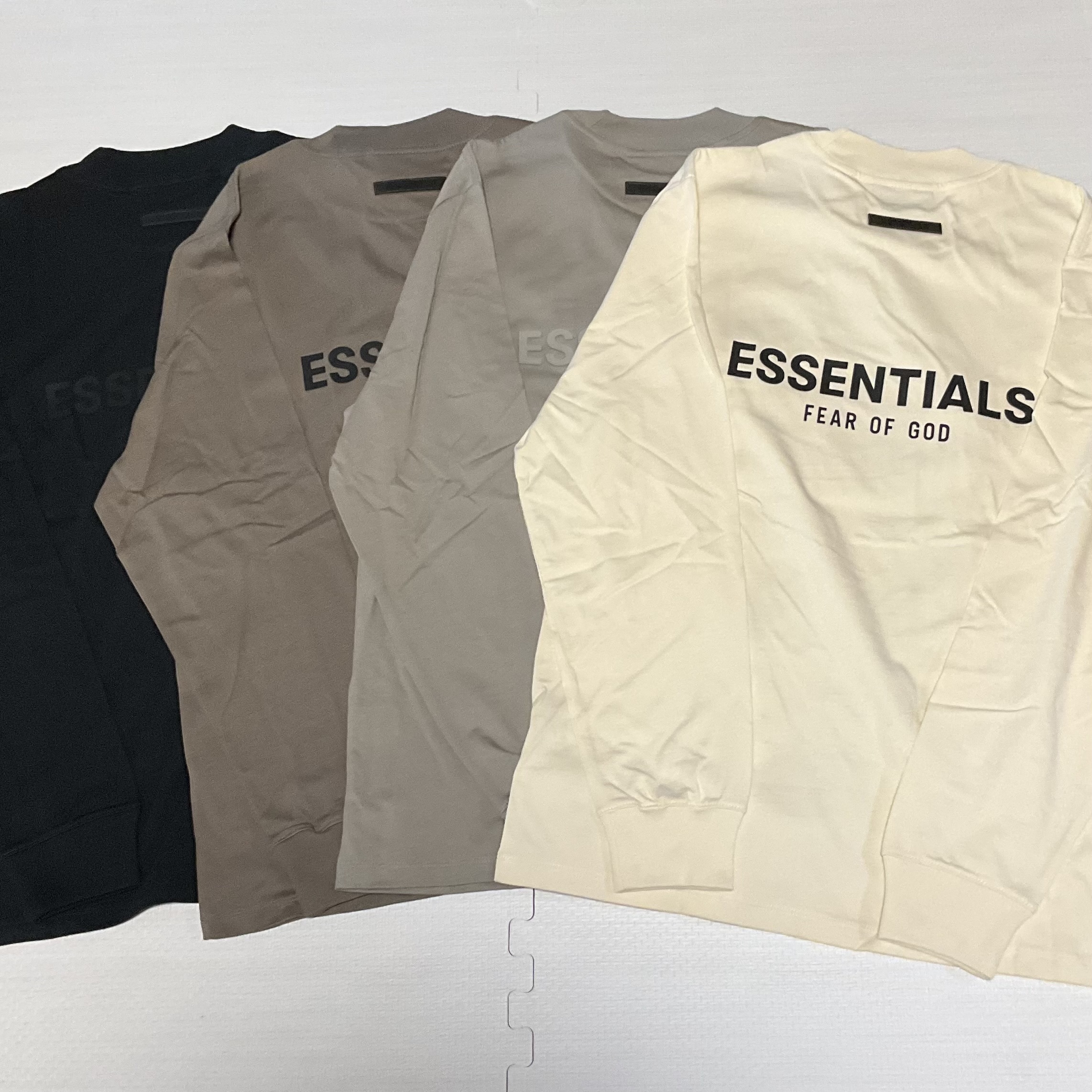 FEAR OF GOD ESSENTIALS エッセンシャルズ Long Sleeve Tee