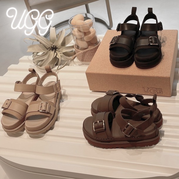 UGG Goldenstar Villa すぐ届く！