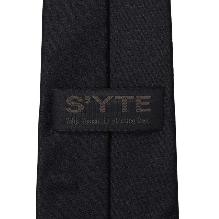 【YOHJI YAMAMOTO】 ARTWORK PRINTED SILK TIE -Quill-