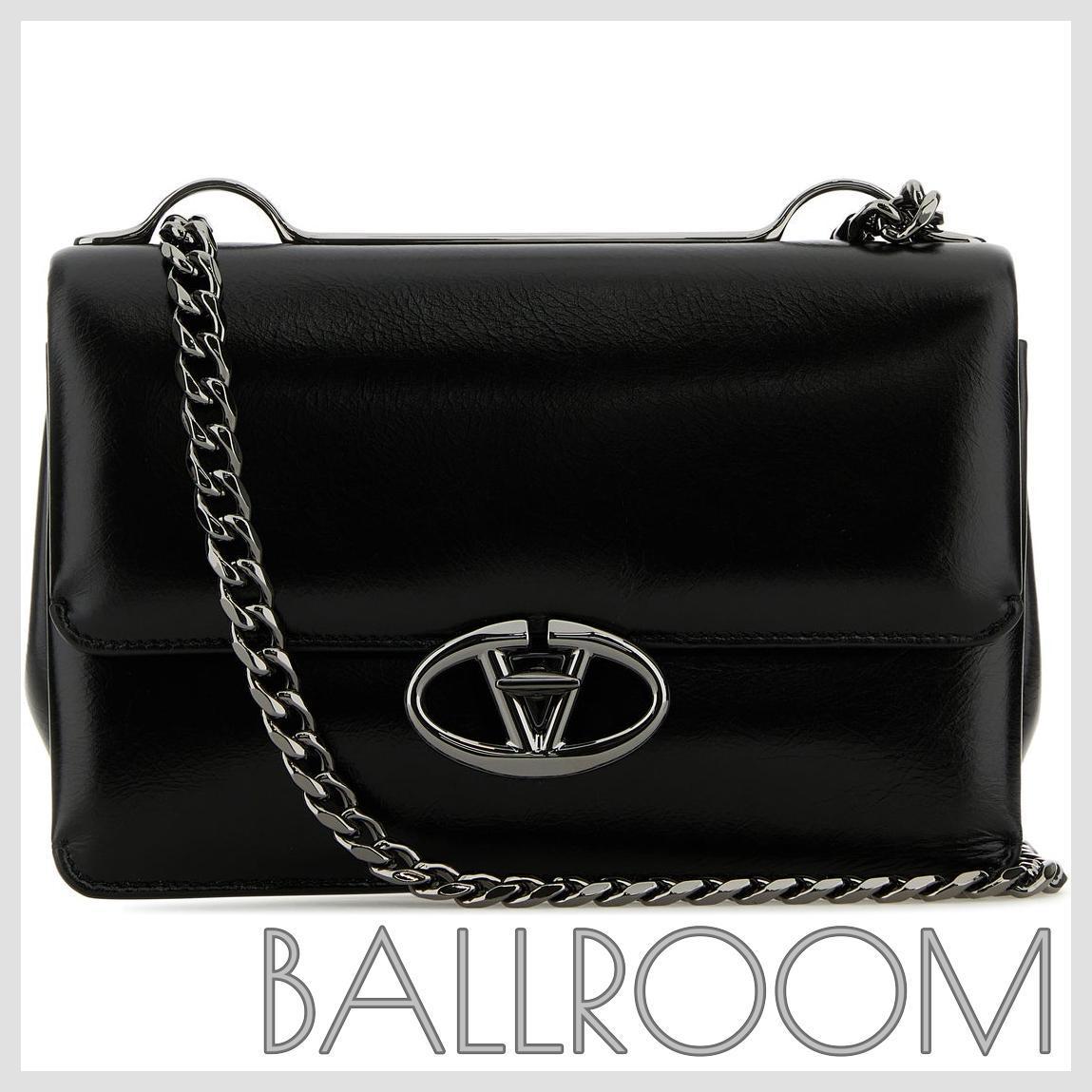 ショルダーバッグ・ポシェット VALENTINO BLACK LEATHER SMALL VLOGO SHOULDER BAG