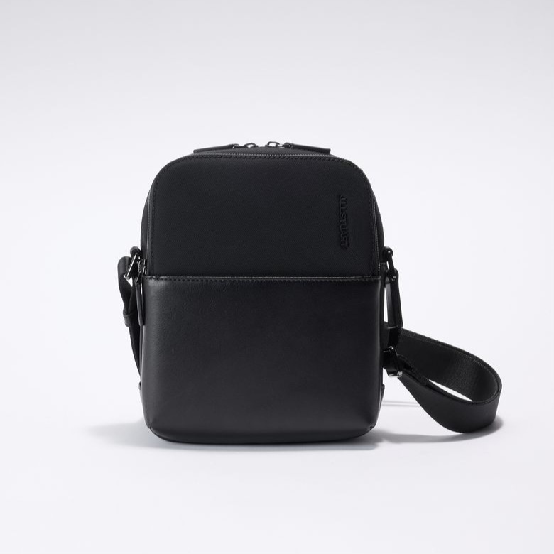 ショルダーバッグ JILLSTUART AXEL BLACK LEATHER CROSS BAG