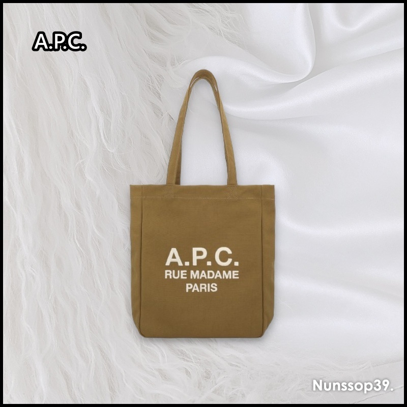 《A.P.C.》 RUE MADAME PARIS TOTE BAG