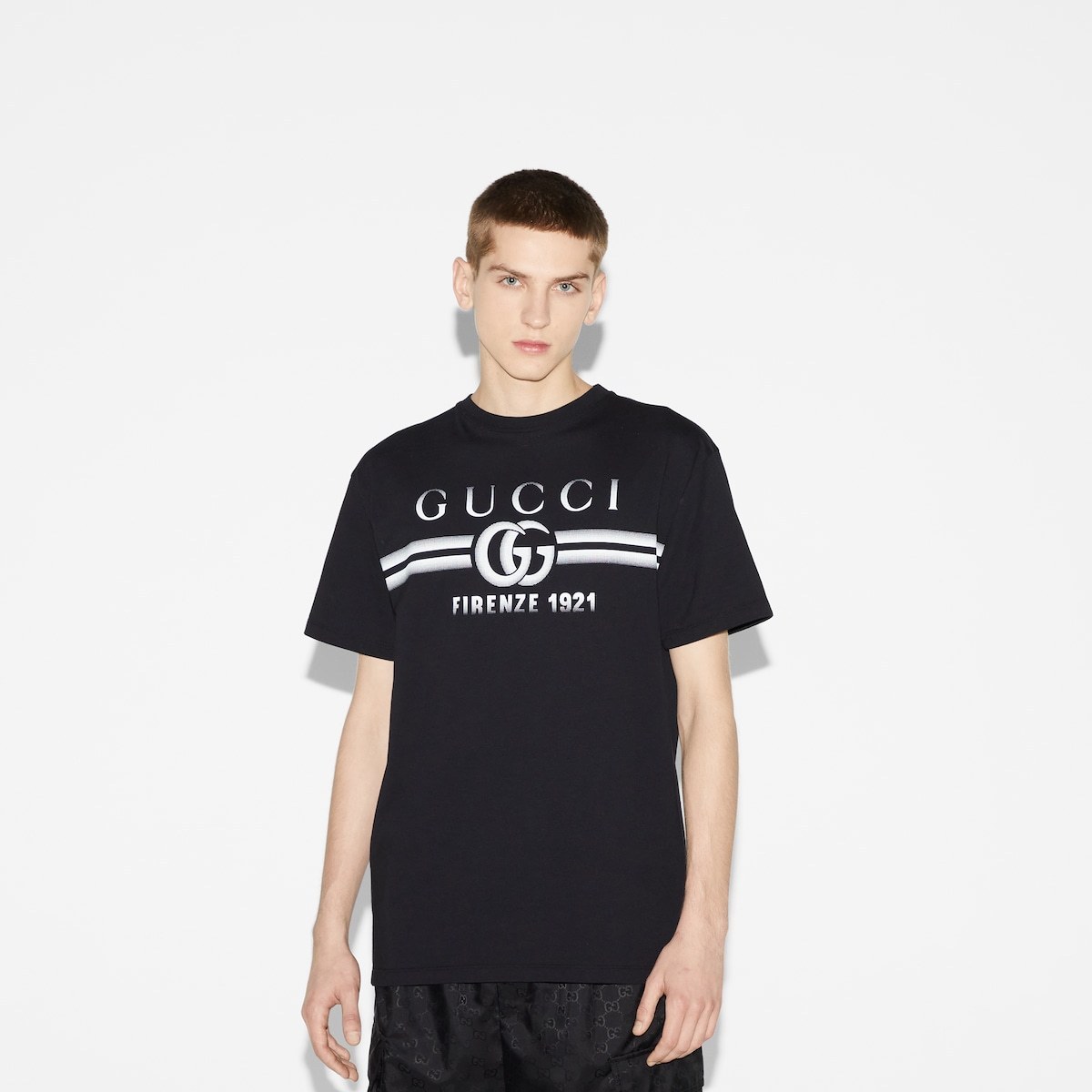 【GUCCI】“GUCCI”プリント コットンジャージー Tシャツ