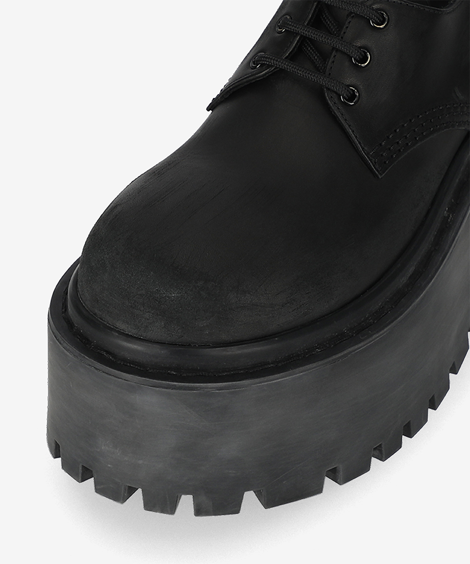 《BALENCIAGA》 ストライクプラットフォーム ダービーシューズ