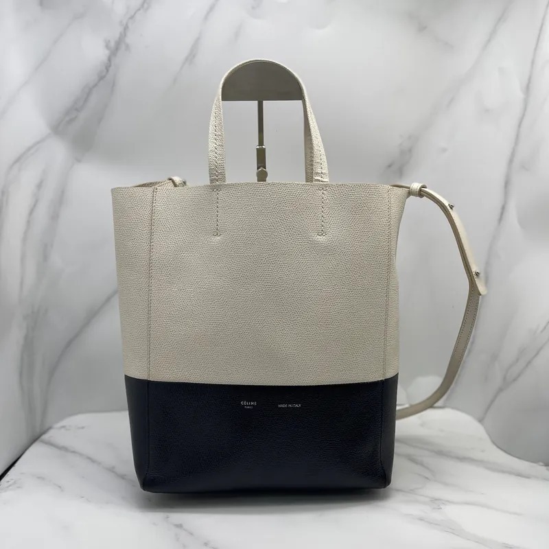 【CELINE】Celine Small Vertical Cabas Tote【ランク:Ａ】
