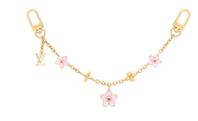 入手困難♪【LOUIS VUITTON】マイハート バックチェーン gold 入手困難♪【LOUIS VUITTON】マイハート バックチェーン gold