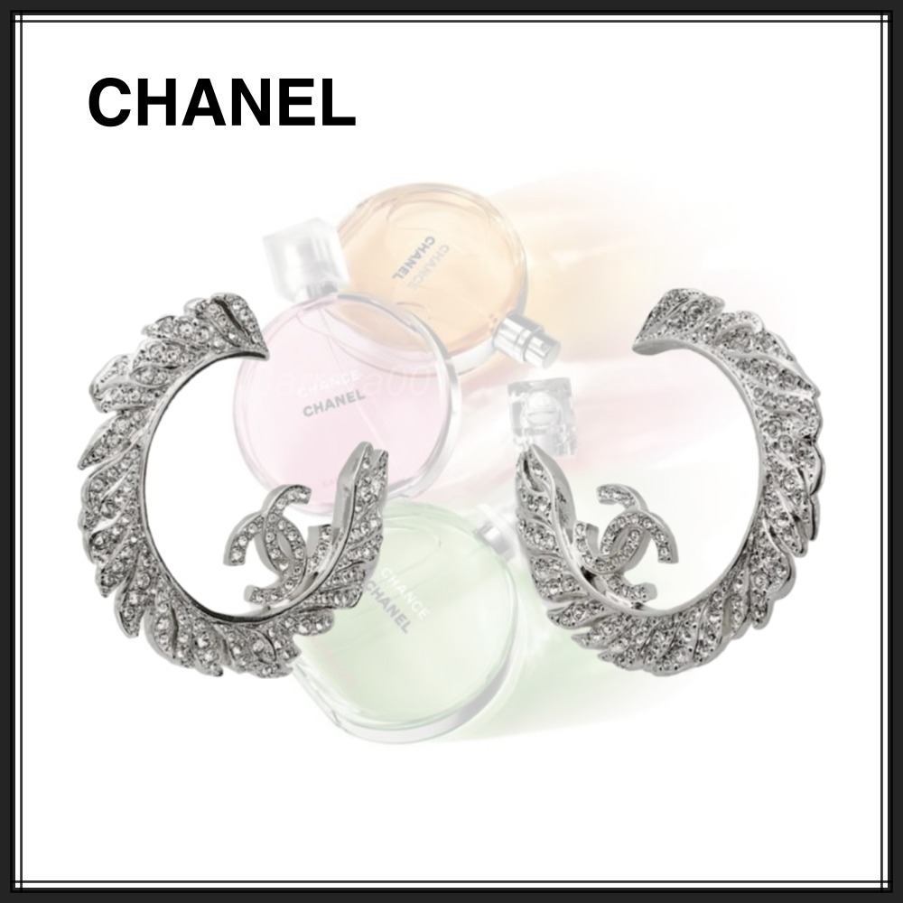 ゴージャス【CHANEL】華やかな印象に  シャネルピアス
