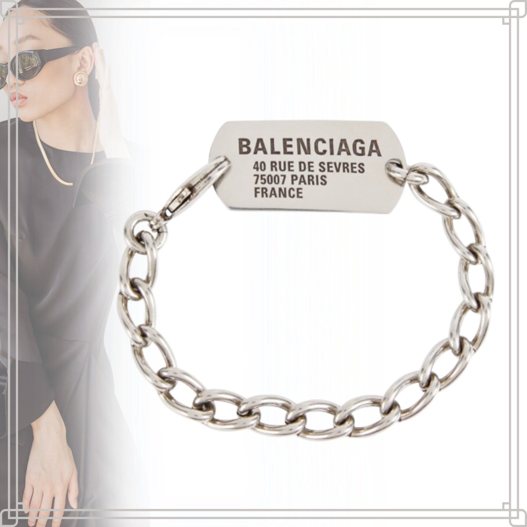 ◆入手困難◆【BALENCIAGA】ロゴ ブレスレット