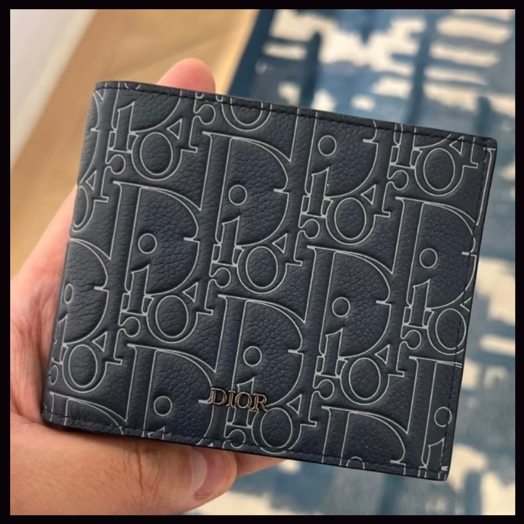 【高級感あるデザイン♪】 DIOR 財布