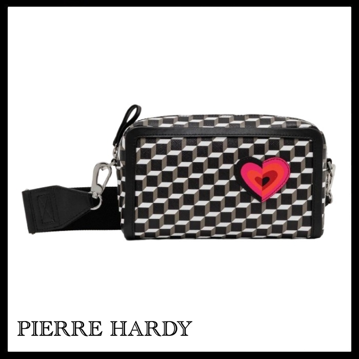PIERRE HARDY 国内買付 カメラバッグ 限定