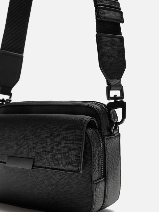 スペイン発送 ZARA テクスチャークロスボディバッグ カジュアル スペイン発送 ZARA テクスチャークロスボディバッグ カジュアル