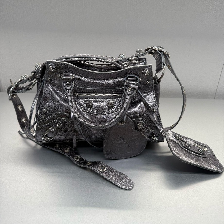直営店☆BALENCIAGA☆ NEO CAGOLE XS メタリック ショルダー
