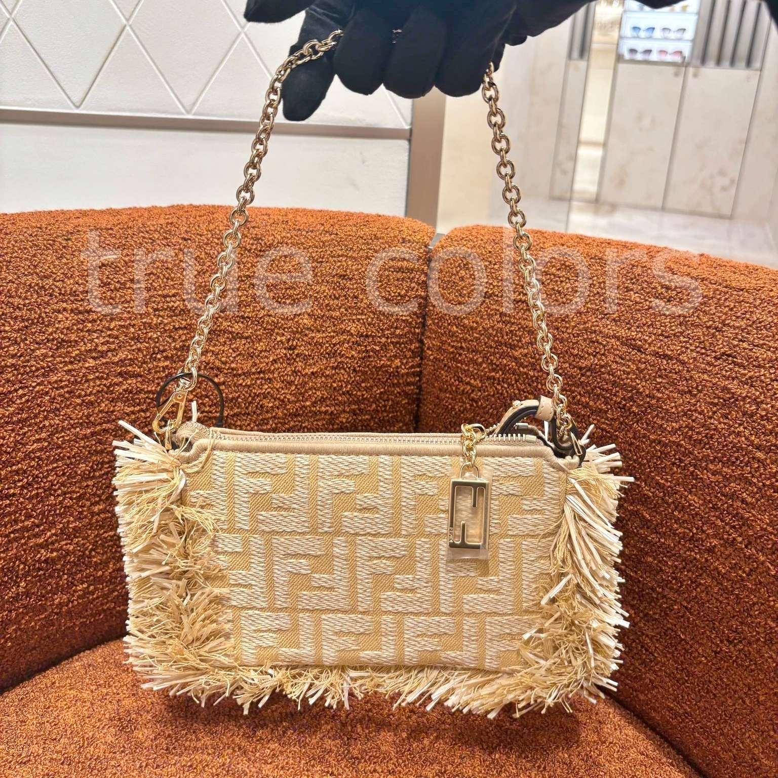 FENDI 25SS ラフィアFF チェーン付 バゲット スリム クラッチ