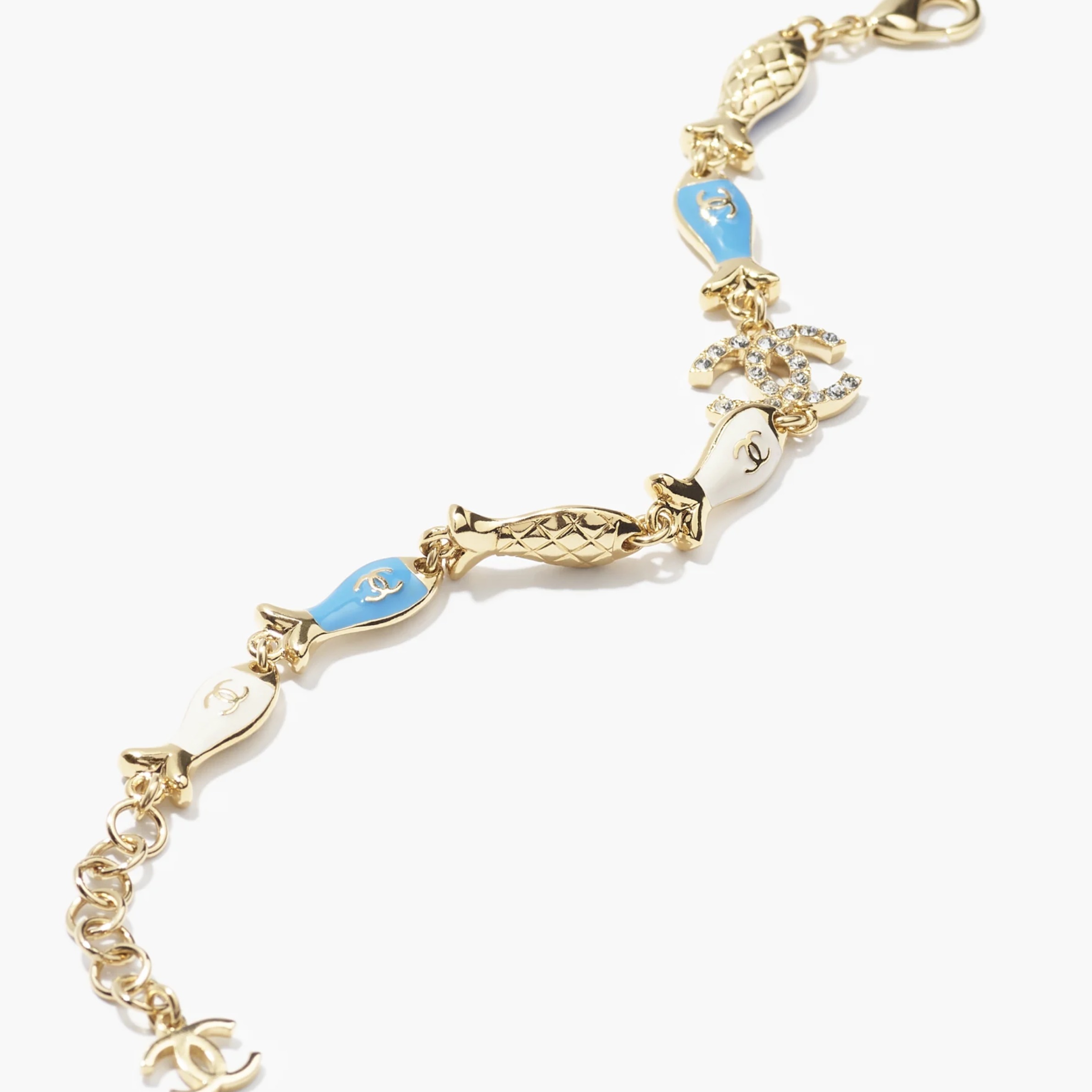 《個性が光る☆》CHANEL 25SS新作 ブレスレット 魚チャーム