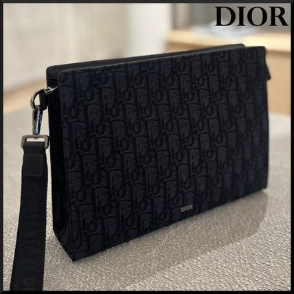 DIOR メンズ人気！！ IPAD クラッチバッグ - メルカリ
